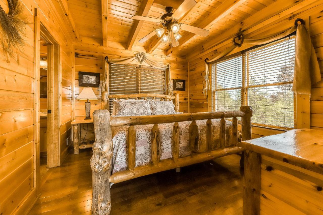 Moondancer Villa Pigeon Forge Dış mekan fotoğraf